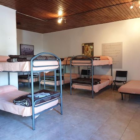 Albergue San Martin ตุย ภายนอก รูปภาพ